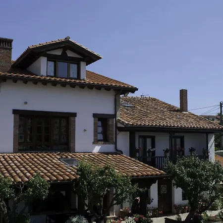 Casa Mari Paz Trasvia Holiday home